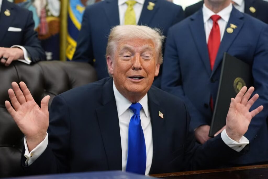 Iran-US war latest: Trump &lsquo;briefed on final blow&rsquo; strike options as he pushes Tehran to make deal