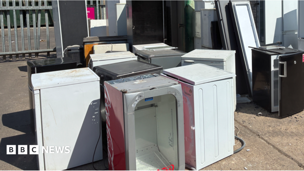 'National crisis' warning over Warwickshire fridge collections