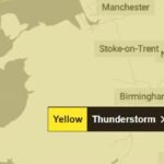 Met Office issues imminent 13 hour thunderstorm warning for North Wales