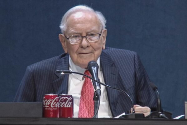 Berkshire adds $17 billion to Alphabet stake