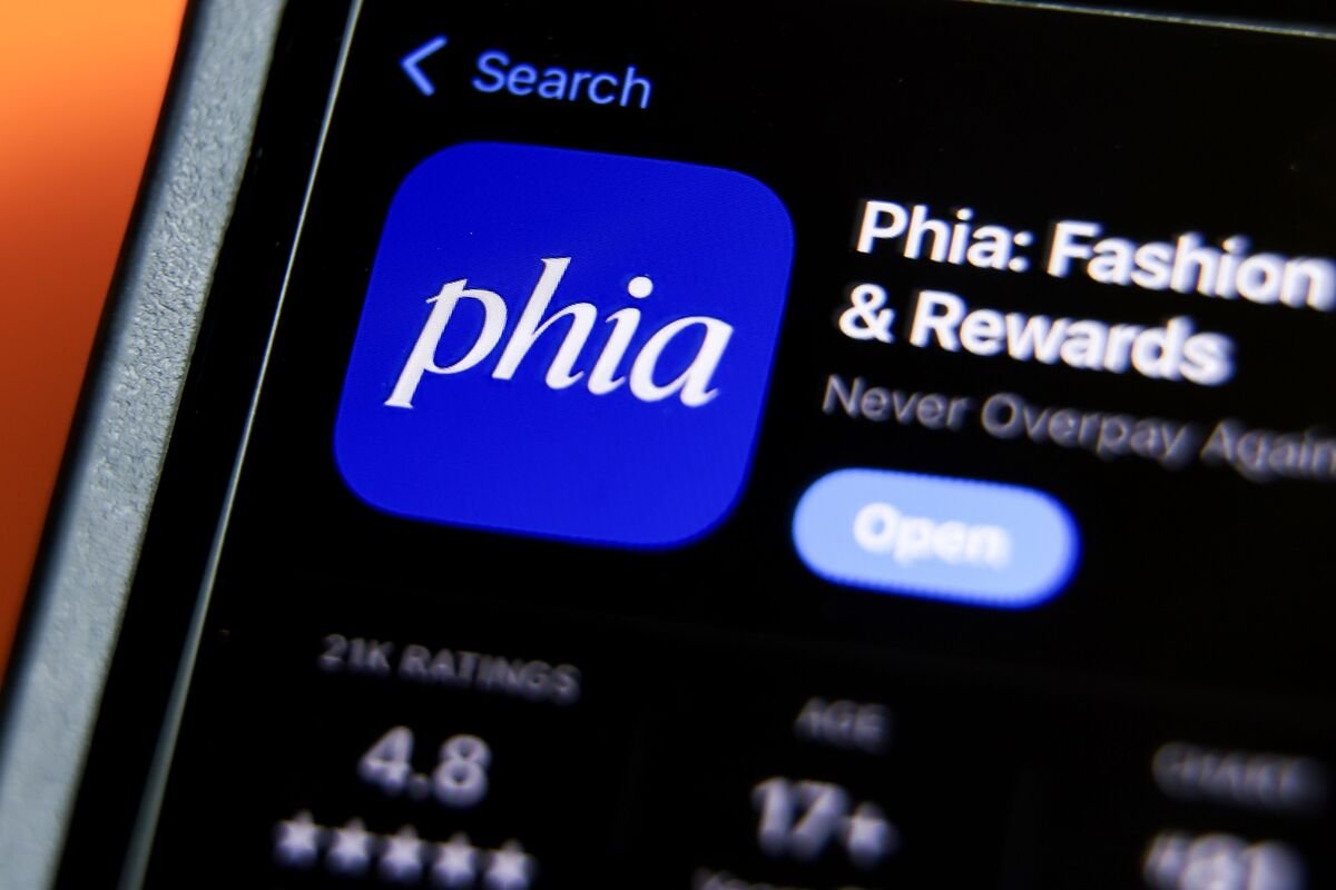 Phoebe Gates Knew Phia Shopping App Took Credit for Sales It Didn’t Drive