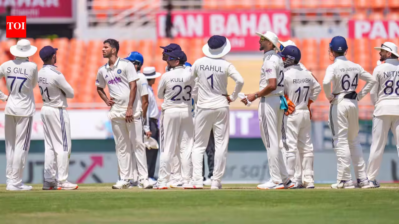 'Not any individual, however big a name': Sunil Gavaskar's strong message ahead of Sri Lanka Tests