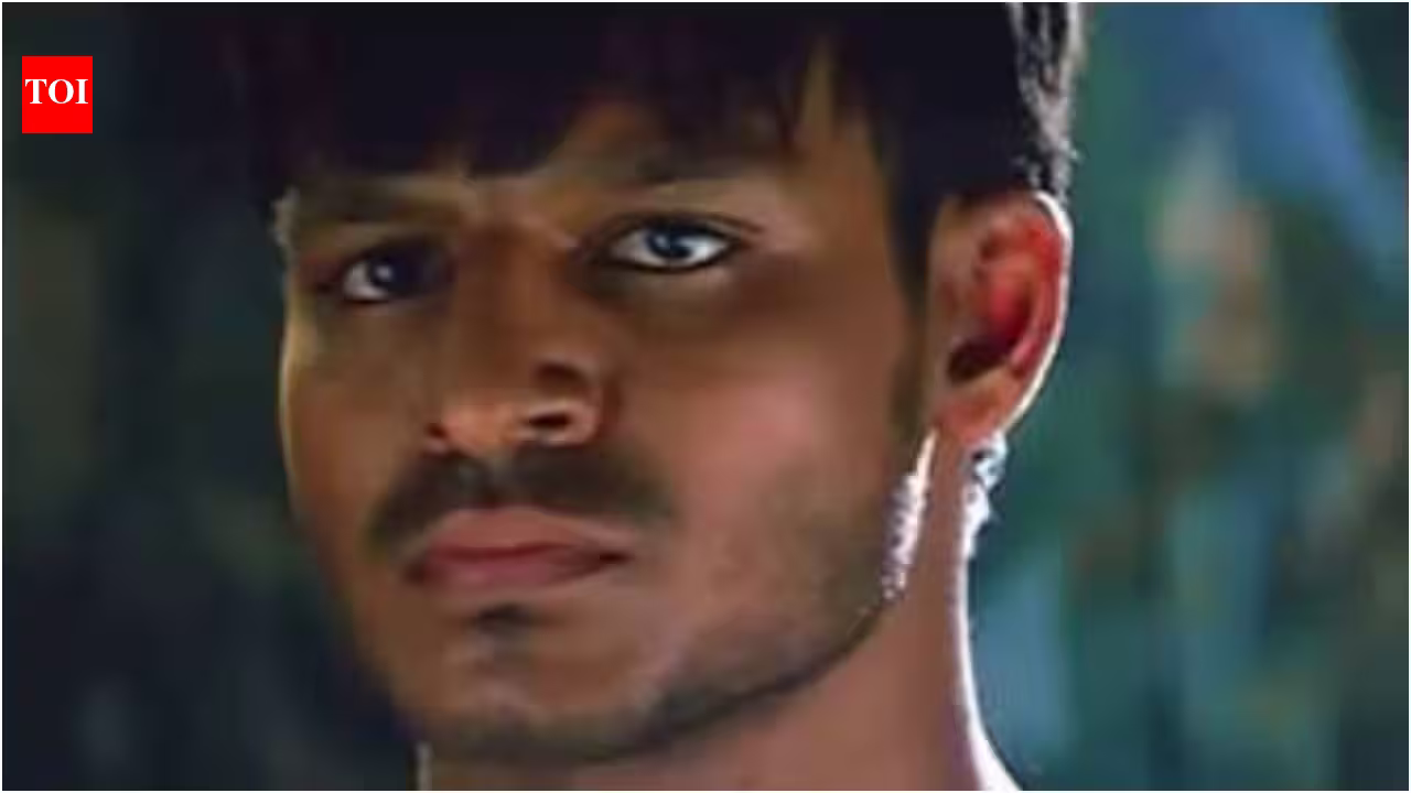 ‘I went straight to a nearby slum, lived there for three weeks’: Vivek Oberoi recalls transforming himself into Chandu Nagre for 'Company' after Ram Gopal Varma expressed doubt about his polished image