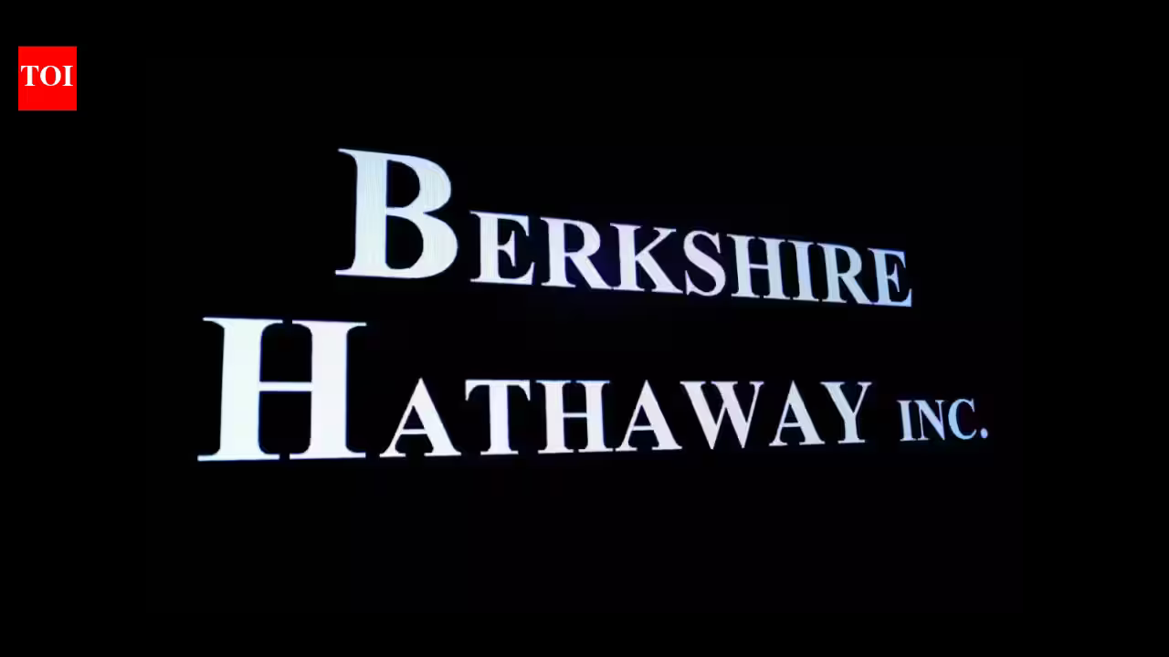 Berkshire Hathaway reshuffles portfolio, raises Alphabet and homebuilder stakes