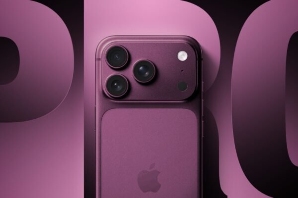 iPhone 18 Pro Max Rumored to Get Exclusive Camera Upgrade