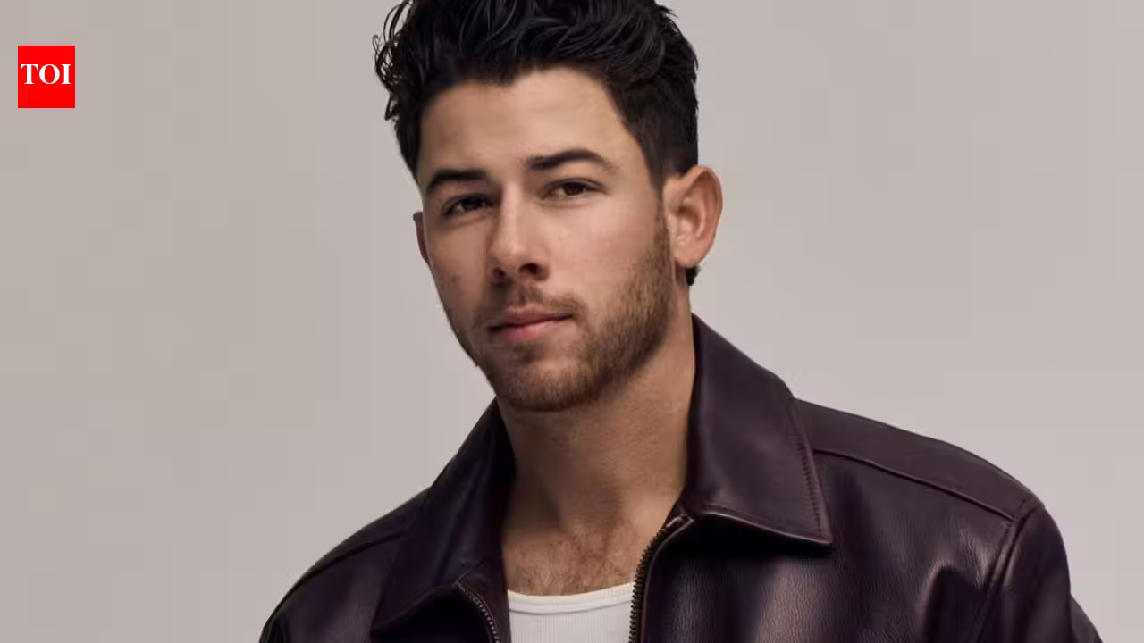 Nick Jonas recalls 'Frozen' audition; says he "bombed" Kristoff role; singer jokes Jonathan Groff was better cast |