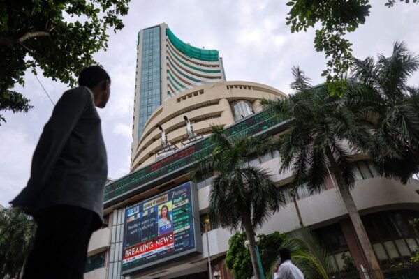 India Bars JPMorgan Unit Over Alleged Stock Market Manipulation