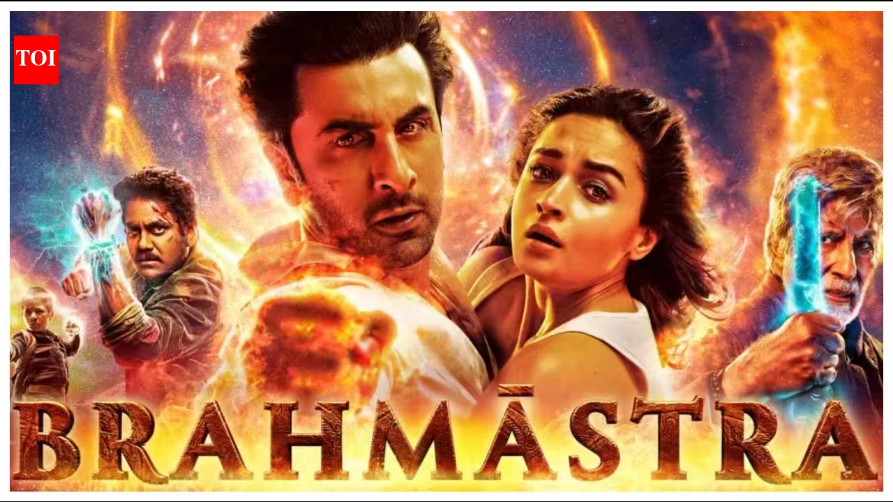 'Brahmastra Part 2': Alia Bhatt to have an extended appearance; feature as parallel lead with Deepika Padukone in Ranbir Kapoor-starrer﻿ |