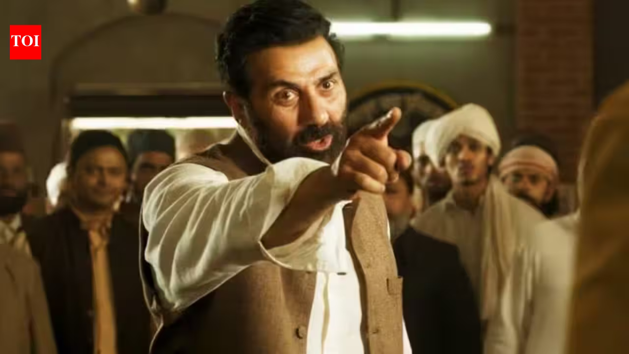 'Batwara 1947' box office collection ay 7: The Sunny Deol film clocks in Rs 33 crore by the end of first week, likely to suffer a loss of 66.7 percent on its investment | Hindi Movie News