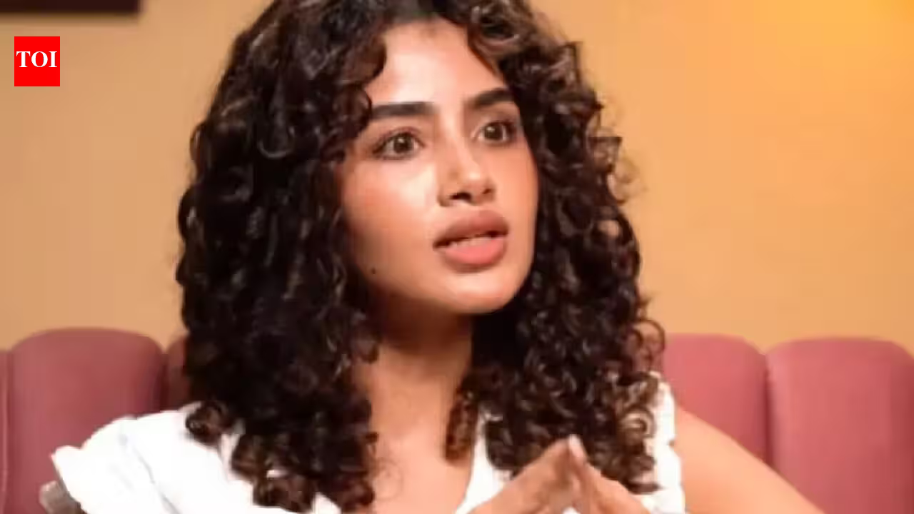 Anupama Parameswaran reveals how her past relationship stress affected her eye, says ‘I had to get surgery done’ | Tamil Movie News
