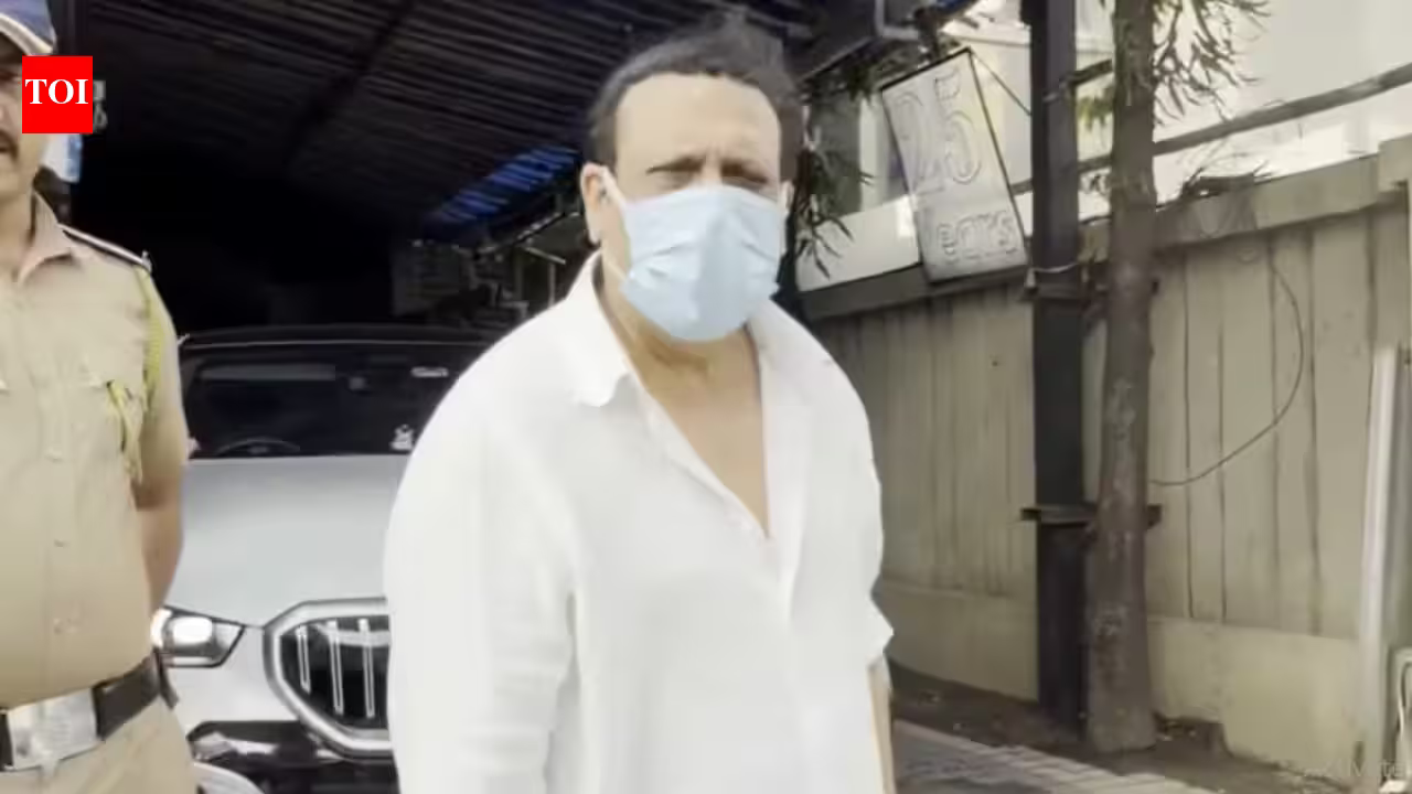 Govinda SPOTTED outside Mumbai hospital amid Sunita Ahuja's second marriage claims, says, 'Theek hoon' |
