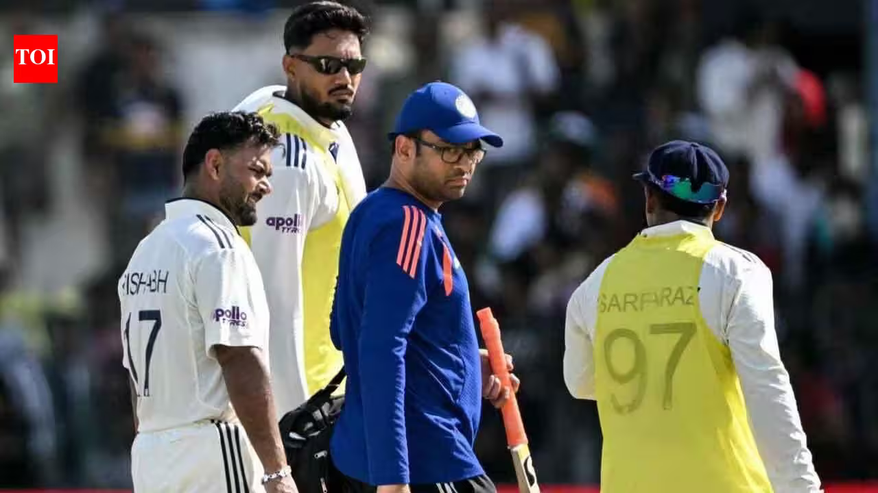 India vs Sri Lanka 2nd Test: Injury scare! Rishabh Pant hit on wrist, walks off retired hurt | Cricket News