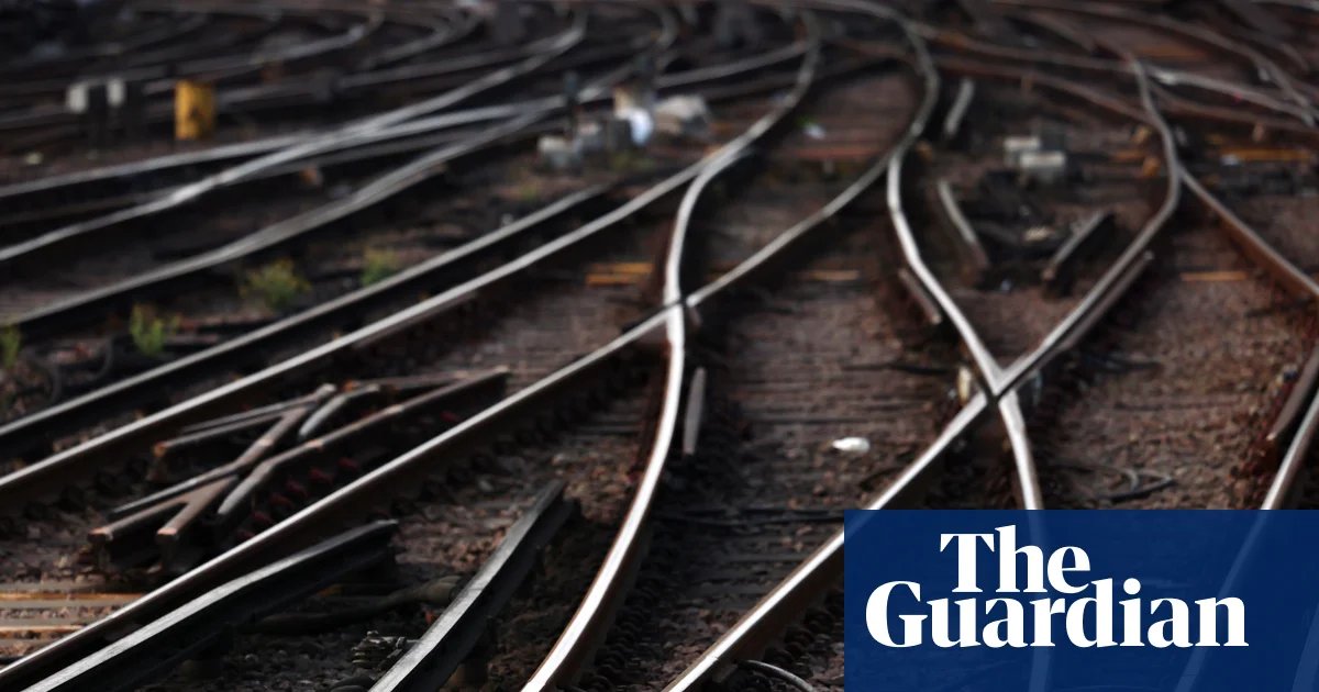 Britain’s railway prepares for more extreme weather as intense El Niño develops | Climate crisis