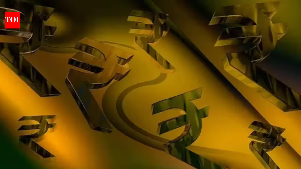 Rupee climbs to 95.64 against US dollar; Iran sanctions, crude prices in focus