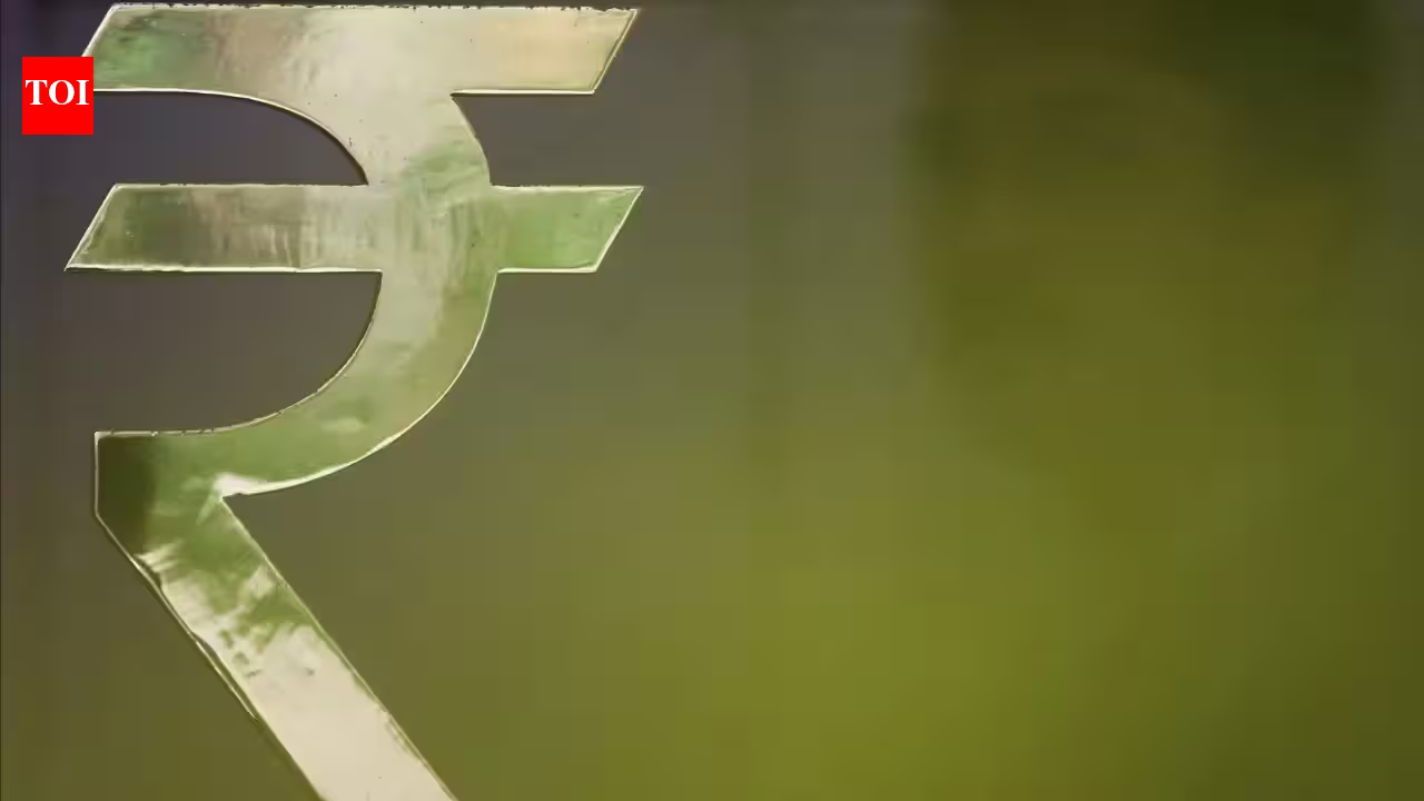 Rupee slips to 95.74 against US dollar as crude prices, importer demand weigh
