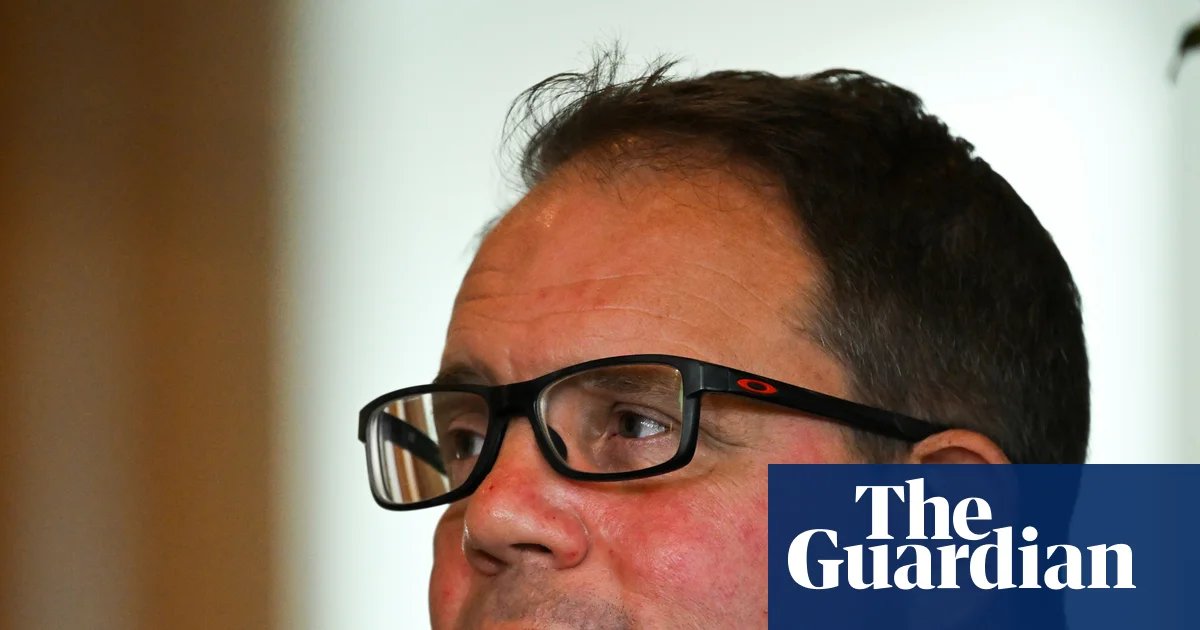 Federal MP Luke Gosling charged with breaching bail after alleged assault in NT | Northern Territory