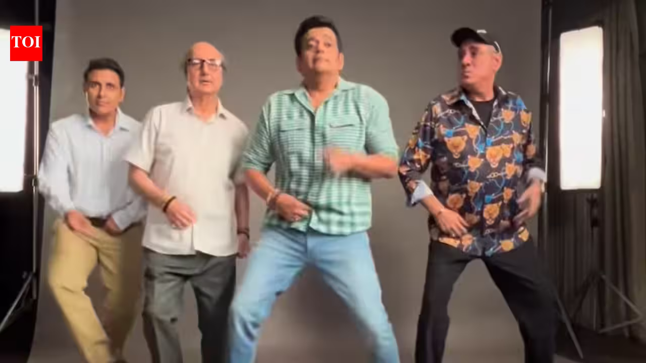 Khosla Ka Ghosla 2: Anupam Kher, Boman Irani recreate Ravi Kishan’s viral dance step as he joins ‘Khosla Ka Ghosla 2’ cast: 'Ma Bratharrr' | Hindi Movie News