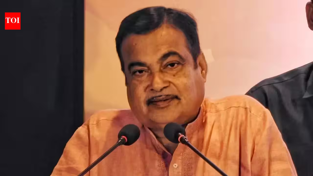No intention to quit politics, Nitin Gadkari clarifies | India News