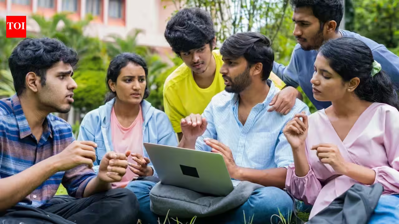 Karnataka govt sets up panel to tackle paper leaks, education costs and student stress