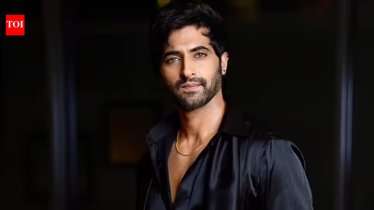 Toxic Film: 'We made the film we wanted': Akshay Oberoi addresses backlash over ‘Toxic’ amid mixed reviews, heaps praise on Yash, saying 'Boss is like a walking-talking industry of his own' | Hindi Movie News
