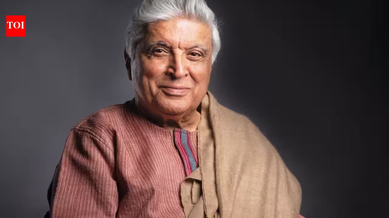 Javed Akhtar recalls having just 20 naye paise in Bombay after producer failed to pay him: ‘Sometimes I had food, sometimes I didn’t’; reveals why he never had a Plan B | Hindi Movie News