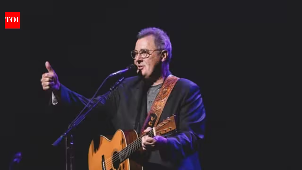 Vince Gill gets emotional remembering Dolly Parton: Breaks down in tears on stage while singing ‘I Will Always Love You’ |
