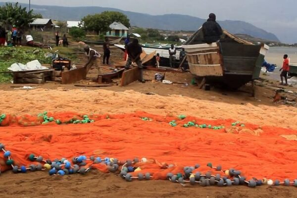 ‘The lake is our life’: Protecting a shared lifeline in Uganda