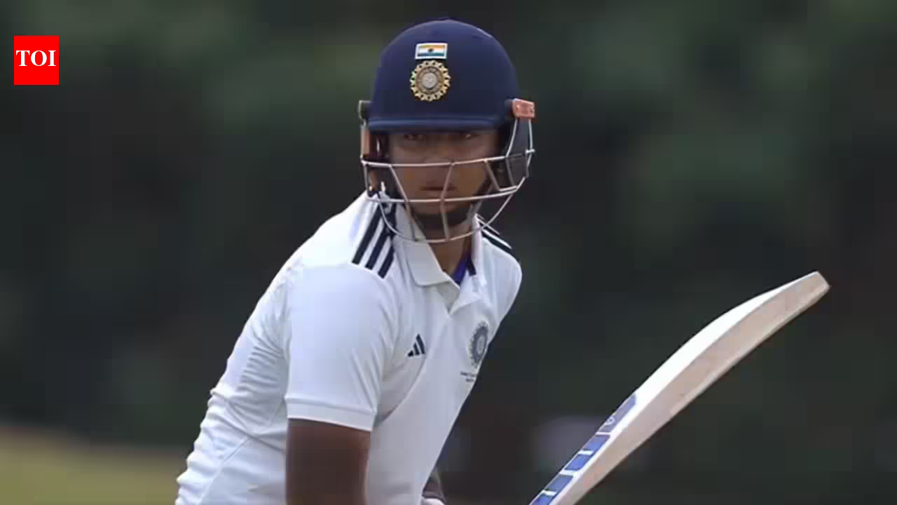 East Zone 100/0 in 15.0 Overs