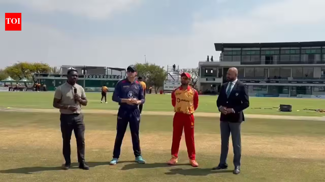 Zimbabwe 50/0 in 4.5 Overs