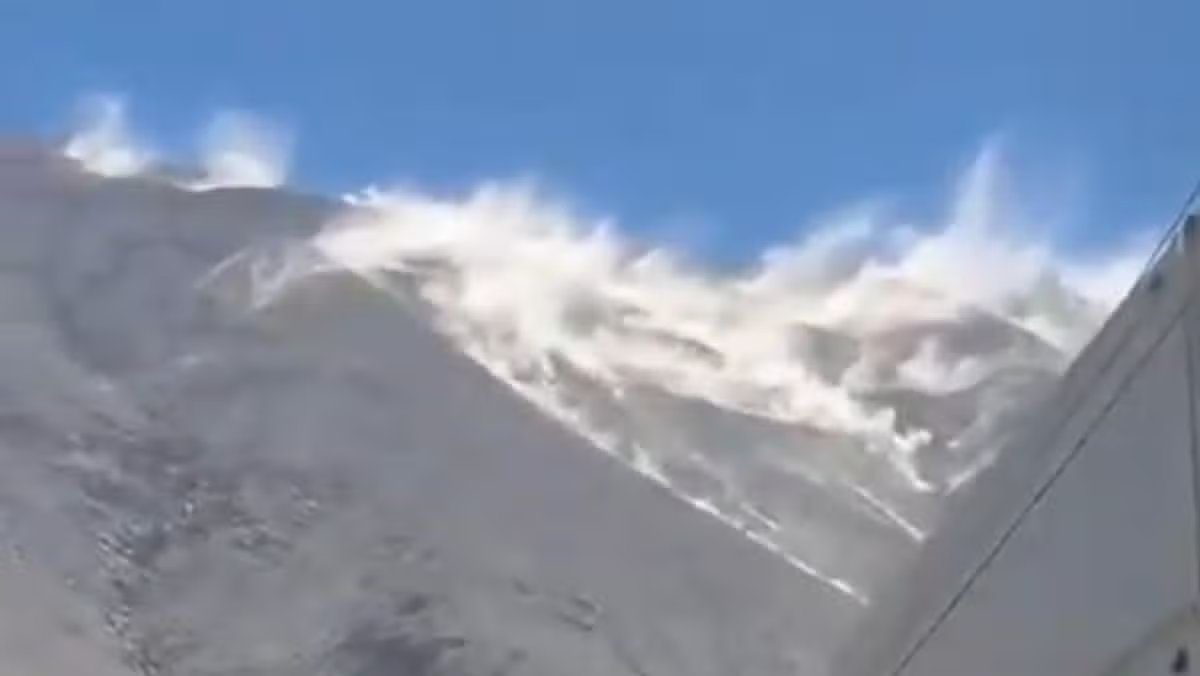 Peru earthquake: Major 7.2 quake felt near town as stunned tourists shown in aftermath