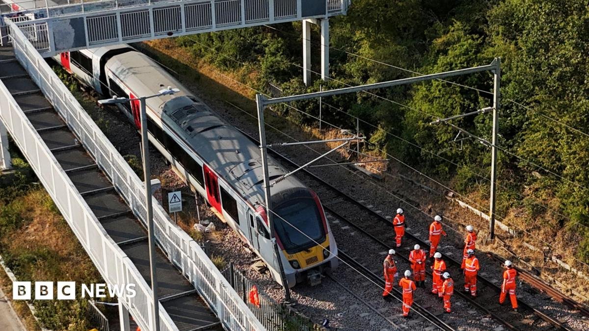 Disruption to last a week after train derailment at Wickford, Essex