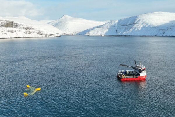 Minesto Dragon 4 Sets Tidal Energy Production Record in Faroe Islands