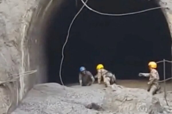 Nepal rescuers drill into tunnels in bid to reach trapped workers | Environment News
