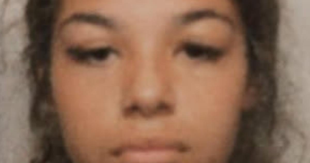 Missing Manchester teenager last seen in Swindon McDonald's