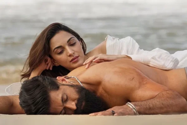 Toxic (Hindi) Advance Booking Box Office: Yash and Kiara Advani starrer sells 45,000 tickets in top National Chains, 5 days to go for release
