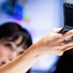 Google, Samsung, Apple fight for foldable phone market
