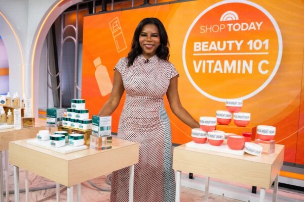 5+ Best Dermatologist-Recommended Vitamin C Products in 2026