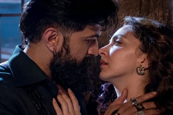 Toxic (Hindi) Advance Booking Box Office: Yash starrer set to take a flying start; Sells 30,000 tickets in National Chains
