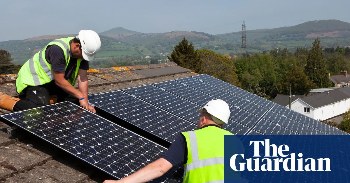 Cut cost of loans for solar panels on UK homes, ministers urged | Solar power