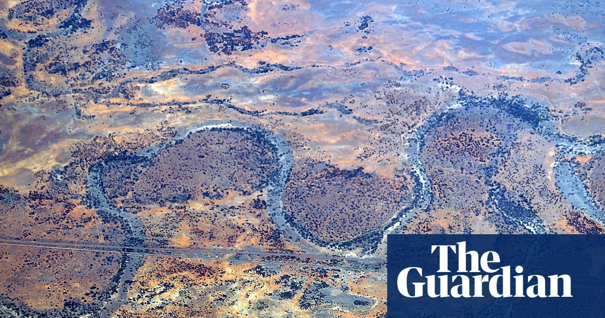 NSW may not be able to prosecute large-scale water theft due to doubts about licences for billions of litres | Water