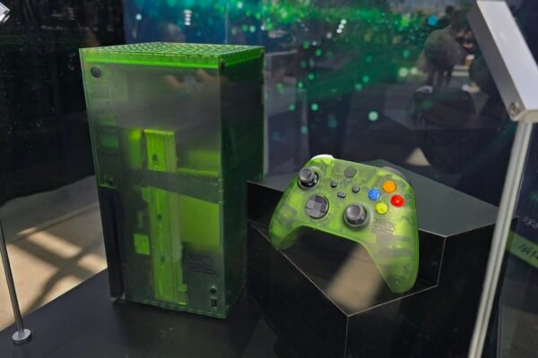 So much for "fans" as Xbox Series X25 sells out in seconds with a good chunk going to horrible scalpers
