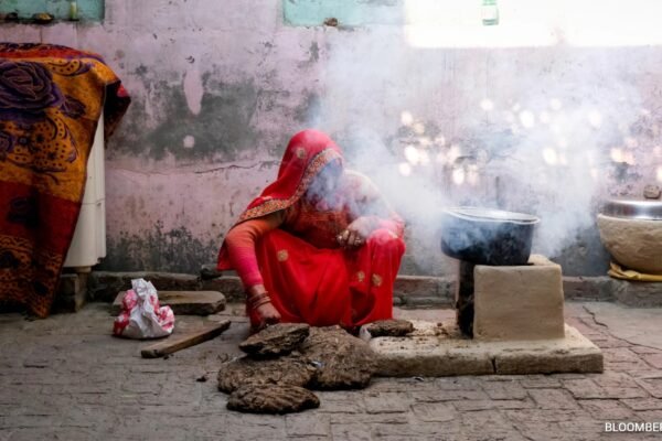 Boost Cooking Gas Production: India To Local Refineries Amid Strait of Hormuz Crisis
