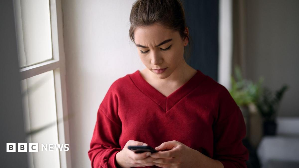 Neets live: More than one in eight young people are out of work, training or education, figures show