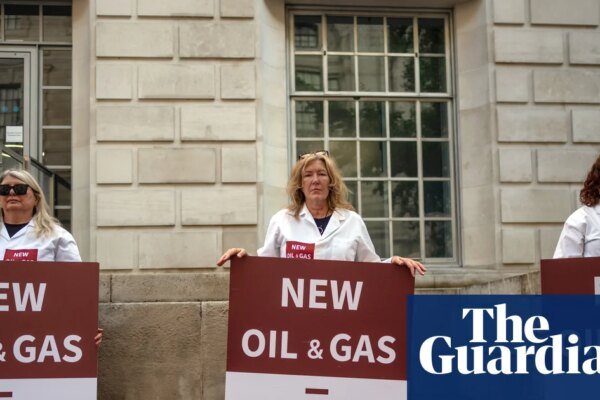 Climate damage would obliterate any economic benefits of new North Sea fields, analysis shows | Fossil fuels