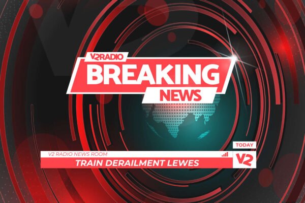 BREAKING NEWS: Southern passenger train derails near Lewes railway station