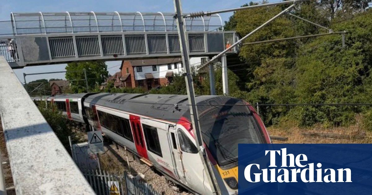 Train derails near Essex town of Wickford | Rail transport