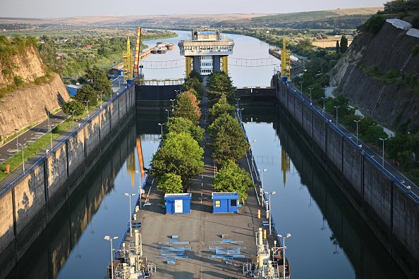 Romania to shut down nuclear plant due to low Danube