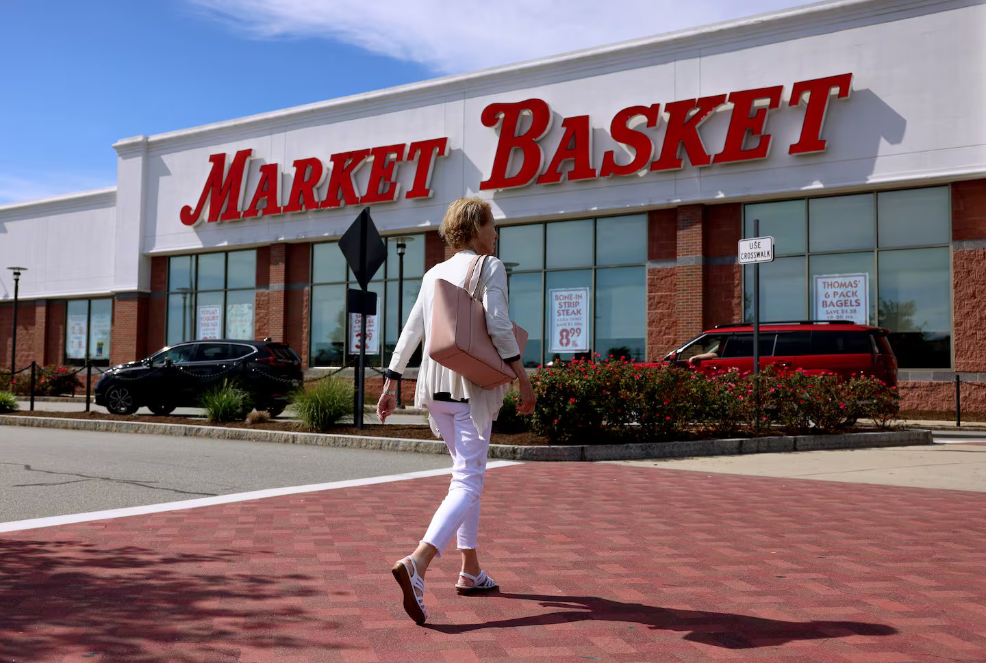 A Market Basket-inspired cabaret show is coming to Boston