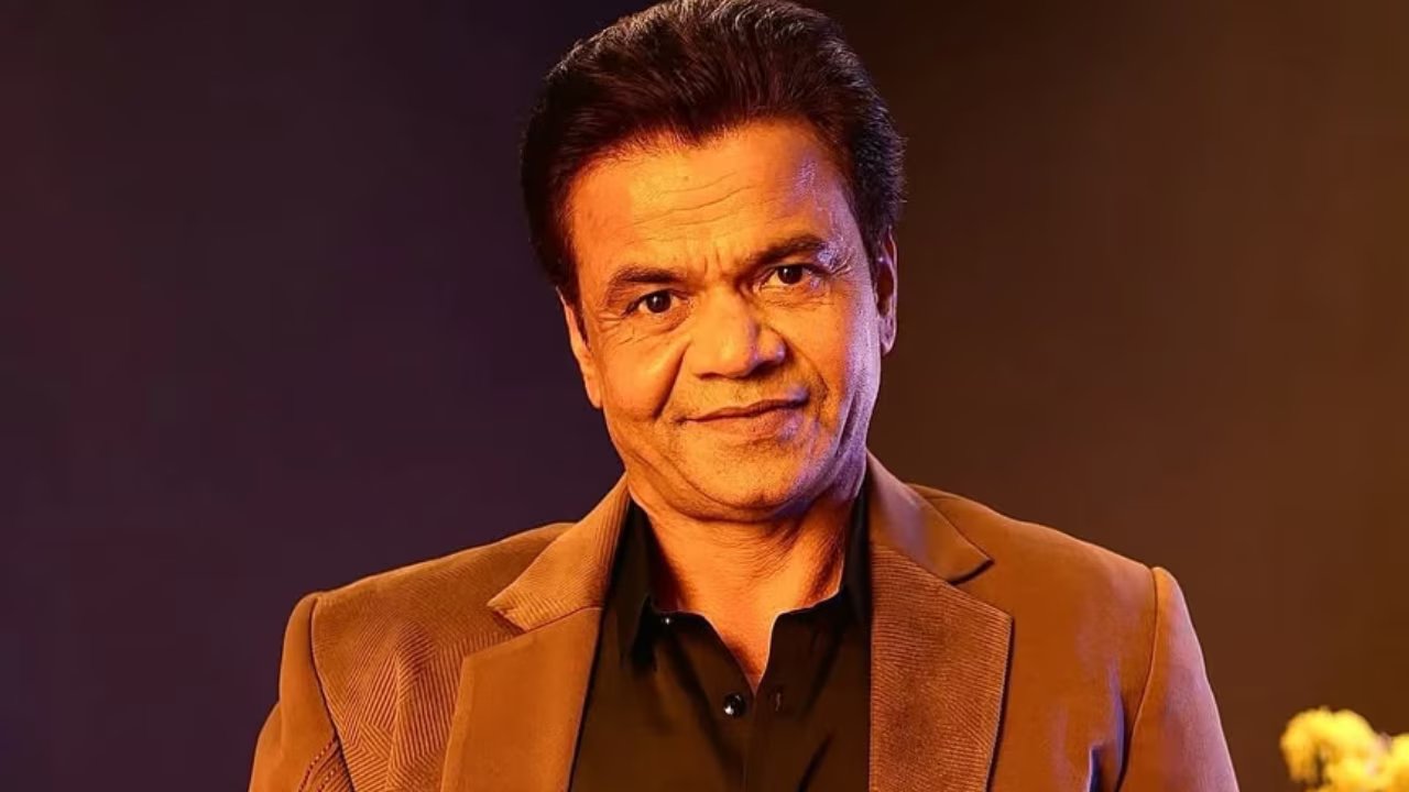 Rajpal Yadav hits back at trolls questioning his reputation amid legal troubles and financial crisis Still get 500 selfies