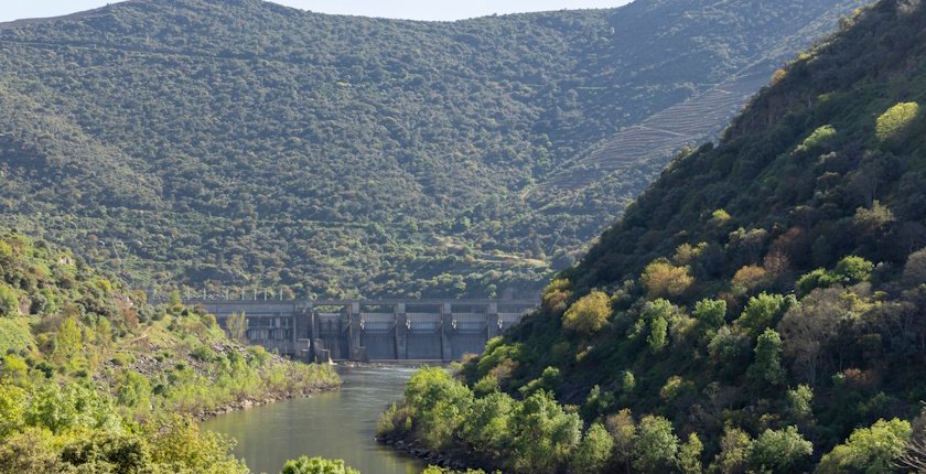 Romania scraps environmental requirements for hydropower as lawmakers override President Dan's veto